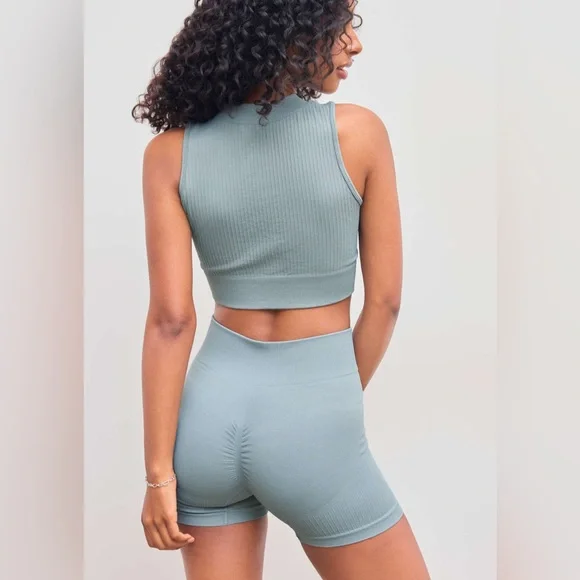 NWOT CIDER Ribbed Zip-Up Crop Top & Shorts SOLID ACTIVE SEAMLESS MATCHING SETS - Picture 2 of 5